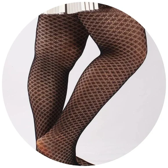 Plus Size Fancy Fishnet Tights/Hose - Picture 3 of 5